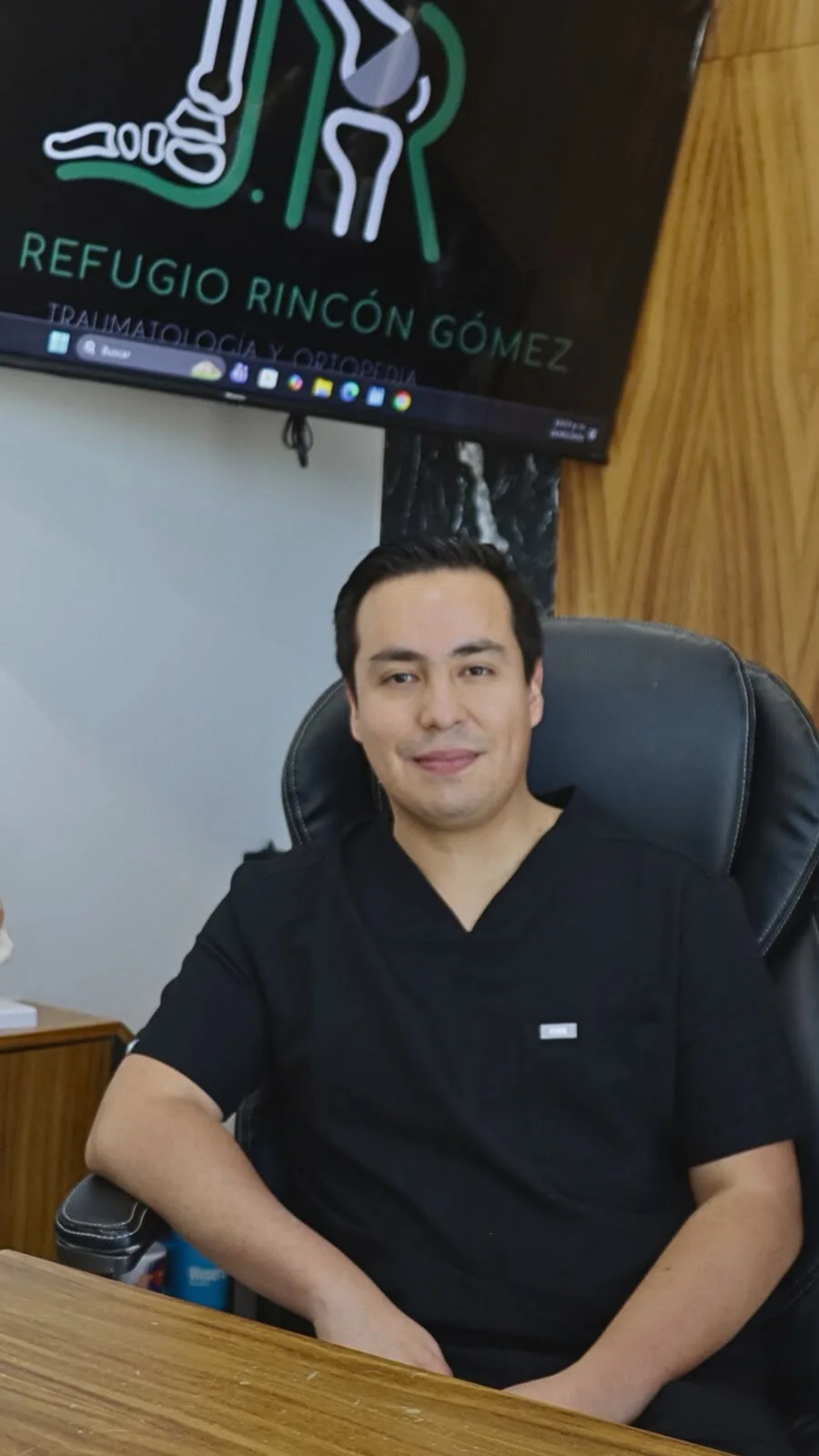 dr-jose-refugio-rincon-traumatologo-y-ortopedista-en-queretaro.jpg